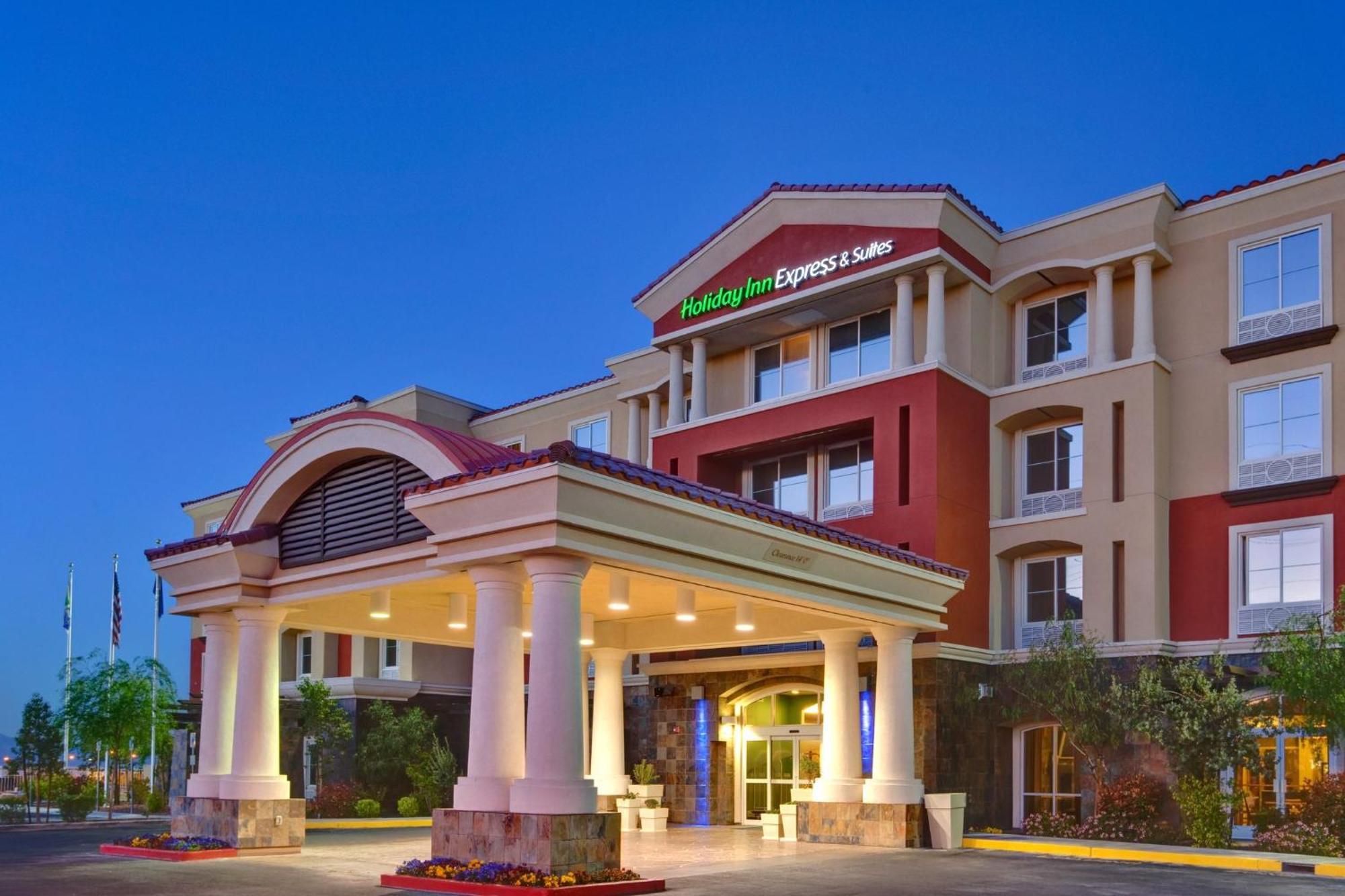 Holiday Inn Express & Suites Las Vegas Sw Springvalley By Ihg Esterno foto